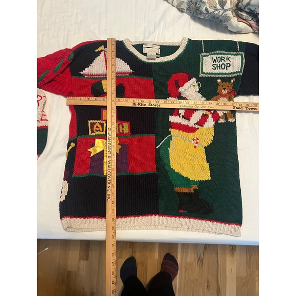 Jennifer Reed Concept‎ Knitted by Hand Christmas Sweater Santa Workshop - Picture 7 of 7